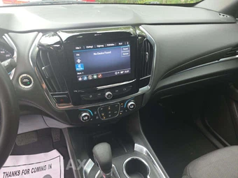 2023 Chevrolet Traverse LT Cloth 1LT - miniatura 10