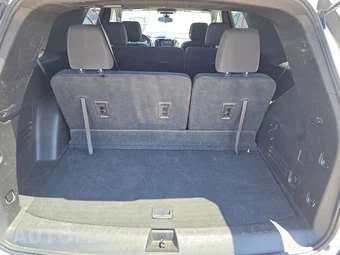 2023 Chevrolet Traverse LT Cloth 2FL - miniatura 17
