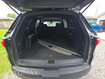 2023 Chevrolet Traverse LT Cloth 2FL - miniatura 11