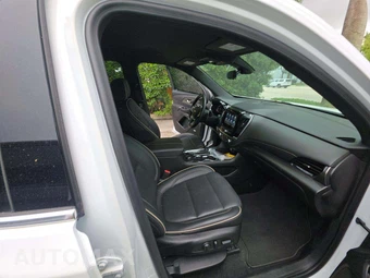 2023 Chevrolet Traverse Premier 1LZ - miniatura 19