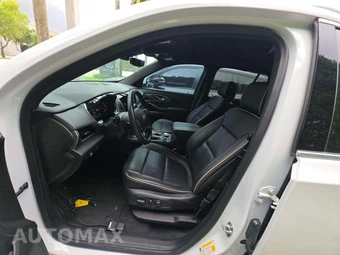 2023 Chevrolet Traverse Premier 1LZ - miniatura 6