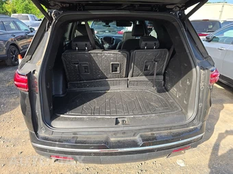 2023 Chevrolet Traverse Premier 1LZ - miniatura 17