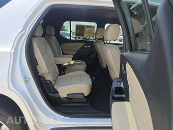 2023 Chevrolet Traverse Premier 1LZ - miniatura 14