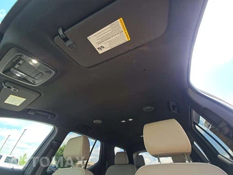 2023 Chevrolet Traverse Premier 1LZ - miniatura 8