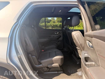 2023 Chevrolet Traverse RS 2LT - miniatura 14