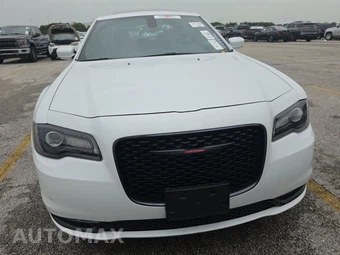 2023 Chrysler 300 300S – miniatura 2