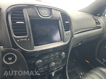 2023 Chrysler 300 300S – miniatura 11