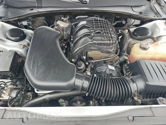 2023 Chrysler 300 300S – miniatura 15