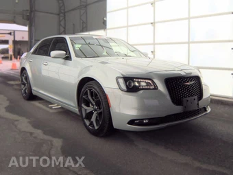 2023 Chrysler 300 300S – miniatura 3