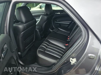 2023 Chrysler 300 300S - miniatura 7