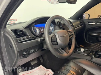 2023 Chrysler 300 300S - miniatura 10