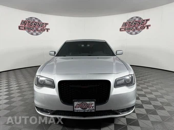 2023 Chrysler 300 300S - miniatura 2