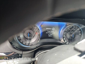 2023 Chrysler 300 300S – miniatura 12