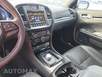 2023 Chrysler 300 300S – miniatura 11