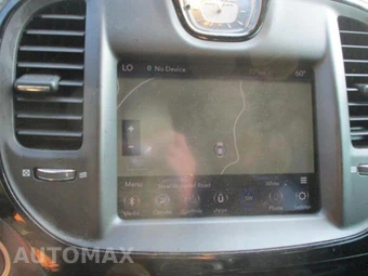 2023 Chrysler 300 300S – miniatura 12