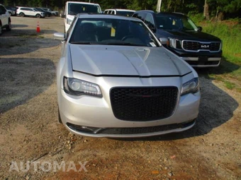 2023 Chrysler 300 300S – miniatura 7