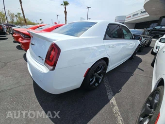 2023 Chrysler 300 300S - miniatura 3