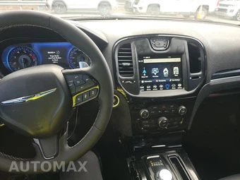 2023 Chrysler 300 300S - miniatura 11