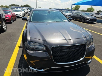 2023 Chrysler 300 Touring - miniatura 2