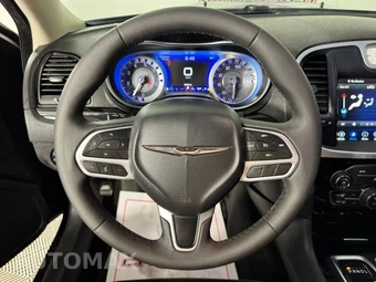 2023 Chrysler 300 Touring - miniatura 13