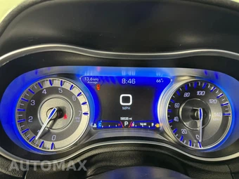2023 Chrysler 300 Touring - miniatura 14