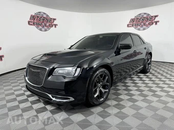 2023 Chrysler 300 Touring - miniatura 3