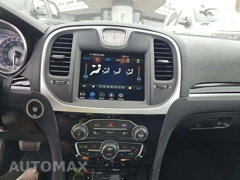 2023 Chrysler 300 Touring - miniatura 10