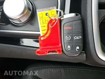 2023 Chrysler 300 Touring - miniatura 8