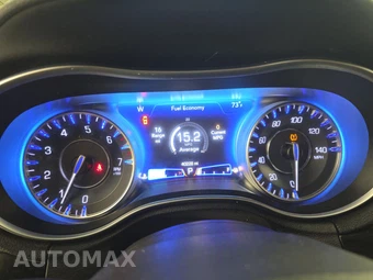2023 Chrysler 300 Touring – miniatura 12