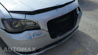 2023 Chrysler 300 Touring – miniatura 21