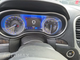 2023 Chrysler 300 Touring - miniatura 12