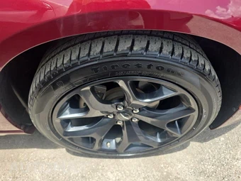 2023 Chrysler 300 Touring L – miniatura 9