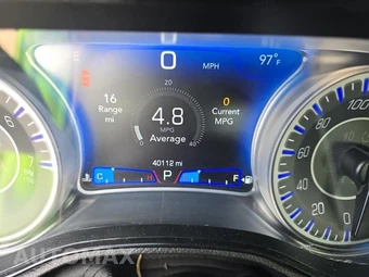 2023 Chrysler 300 Touring L – miniatura 15