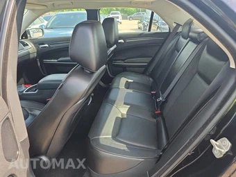 2023 Chrysler 300 Touring L – miniatura 16