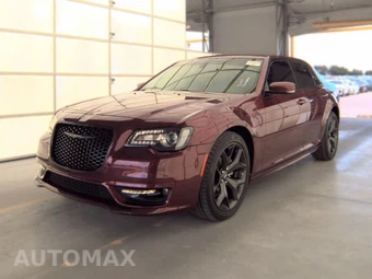 2023 Chrysler 300 Touring L