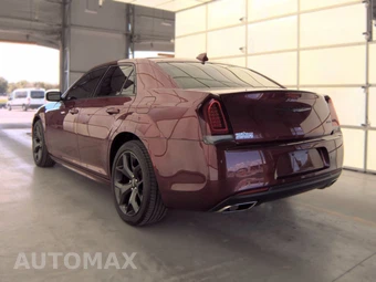 2023 Chrysler 300 Touring L – miniatura 6