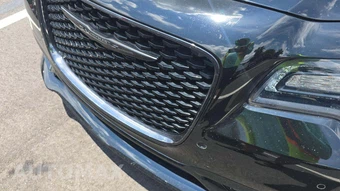 2023 Chrysler 300 Touring L - miniatura 18