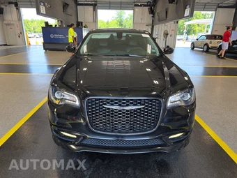 2023 Chrysler 300 Touring L - miniatura 2