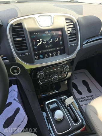 2023 Chrysler 300 Touring L - miniatura 10