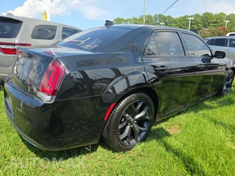 2023 Chrysler 300 Touring L - miniatura 3