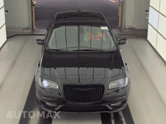 2023 Chrysler 300 Touring L – miniatura 2