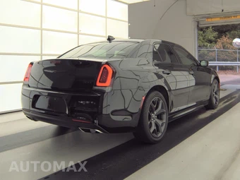 2023 Chrysler 300 Touring L – miniatura 4