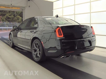 2023 Chrysler 300 Touring L – miniatura 6