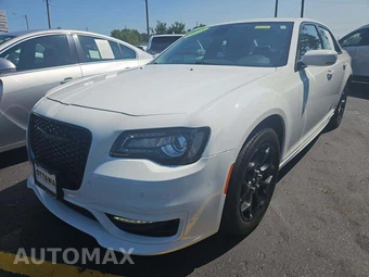 2023 Chrysler 300 Touring L