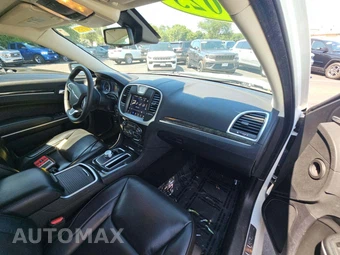 2023 Chrysler 300 Touring L – miniatura 19