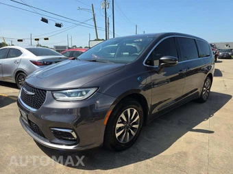 2023 Chrysler Pacifica Hybrid Touring L 121.6" WB