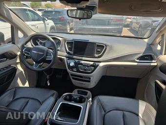 2023 Chrysler Pacifica Hybrid Touring L 121.6" WB - miniatura 11