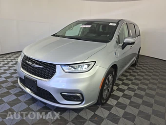 2023 Chrysler Pacifica Hybrid Touring L 121.6" WB