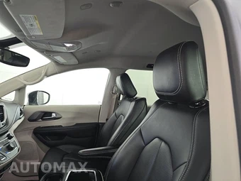 2023 Chrysler Pacifica Hybrid Touring L 121.6" WB - miniatura 15