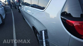 2023 Chrysler Pacifica Hybrid Touring L 121.6" WB - miniatura 23